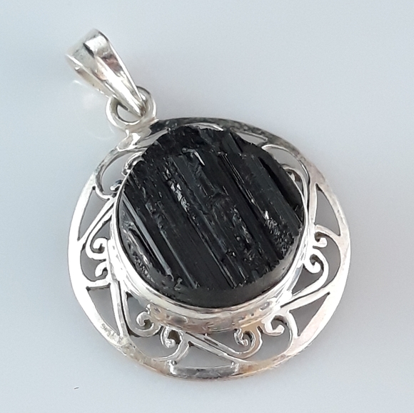 Handcrafted Rough Black Turmaline Silver Pendant - Picture 6 of 7